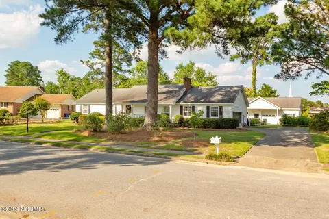 1503 Sutton Dr, Kinston, NC 28501 photo 4