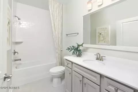 Bath - 6025 Moonshell Loop, Wilmington, NC 28412 photo 2 of 2