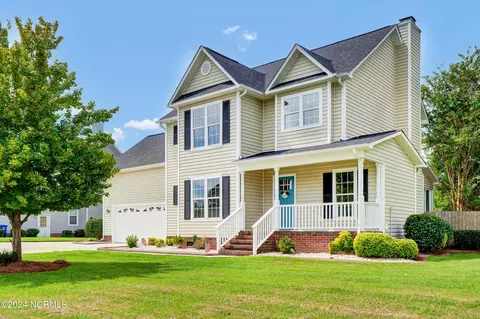 103 New Castle Dr, Jacksonville, NC 28540