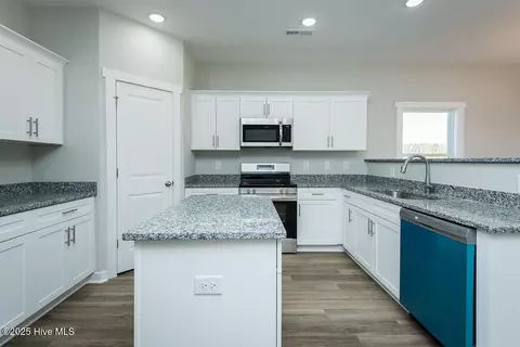 146 Tupelo Dr, Spring Hope, NC 27882 photo 6