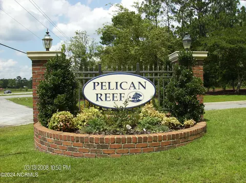 135 E High Bluff Dr, Hampstead, NC 28443 photo 11