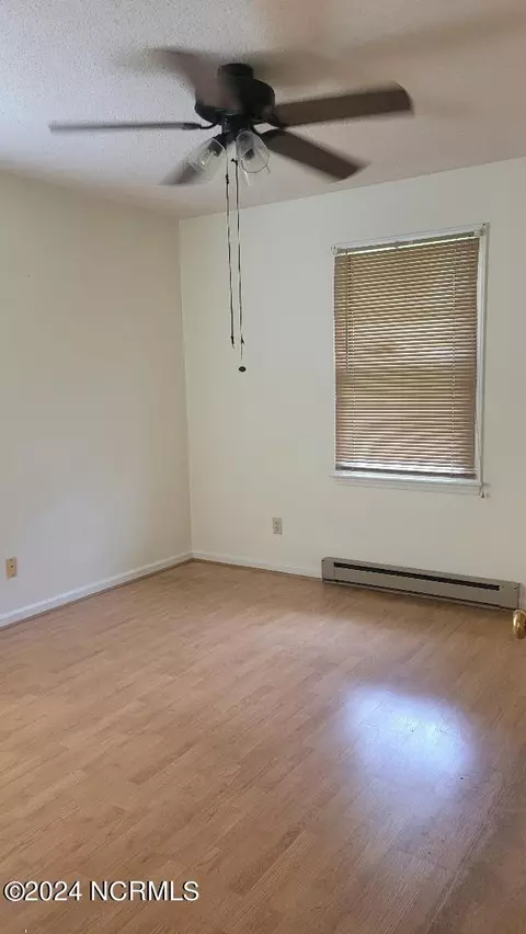 Bedroom - 405 Fleming St, Washington, NC 27889 photo 1 of 2