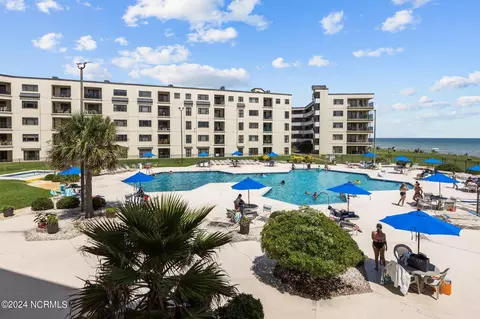 1505 Salter Path Rd #207, Indian Beach, NC 28512