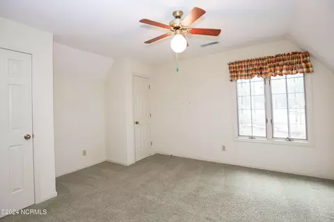 Bedroom - 620 Diamondhead Dr S, Pinehurst, NC 28374 photo 5 of 10