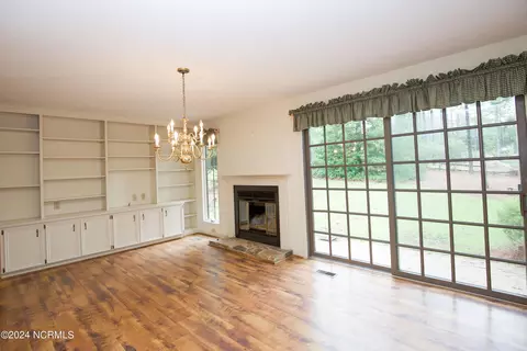 Living - 620 Diamondhead Dr S, Pinehurst, NC 28374 photo 8 of 8