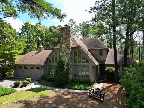 Exterior - 620 Diamondhead Dr S, Pinehurst, NC 28374 photo 1 of 20
