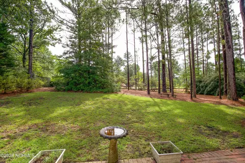 Exterior - 620 Diamondhead Dr S, Pinehurst, NC 28374 photo 14 of 20