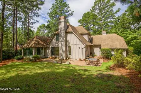 Exterior - 620 Diamondhead Dr S, Pinehurst, NC 28374 photo 19 of 20