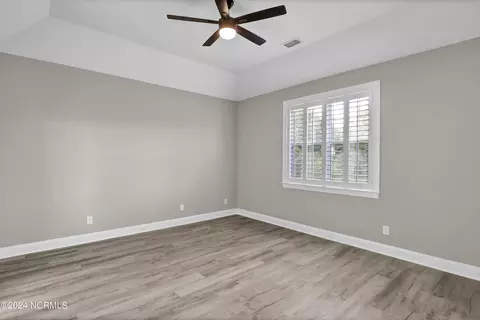205 Castle Bay Dr, Hampstead, NC 28443 photo 10