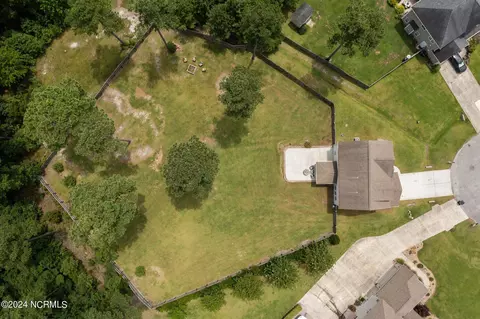 804 Drea Ct, Hubert, NC 28539 photo 29