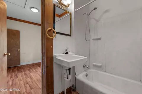 107 W D St, Erwin, NC 28339 photo 18