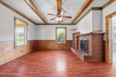 107 W D St, Erwin, NC 28339 photo 6