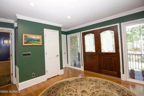 Entry Way - 6 Vardon Rd, Pinehurst, NC 28374 photo 2 of 3