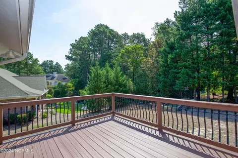 Exterior - 6 Vardon Rd, Pinehurst, NC 28374 photo 2 of 24