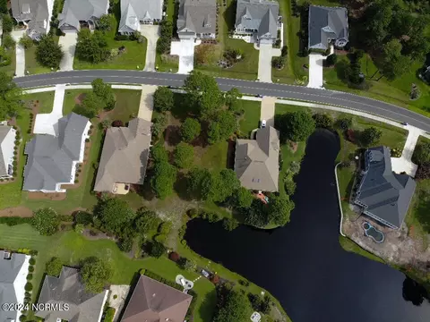 2391 St James Dr SE, Southport, NC 28461