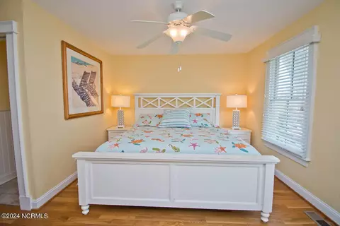 Bedroom - 175 Atlantic Blvd, Atlantic Beach, NC 28512 photo 13 of 16