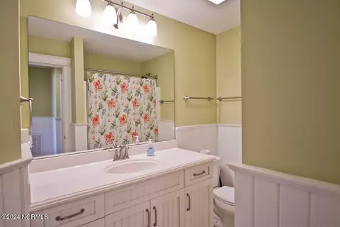 Bath - 175 Atlantic Blvd, Atlantic Beach, NC 28512 photo 3 of 9