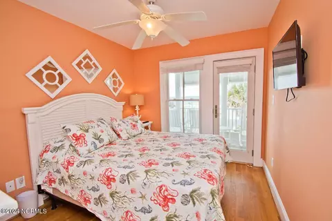 Bedroom - 175 Atlantic Blvd, Atlantic Beach, NC 28512 photo 7 of 16