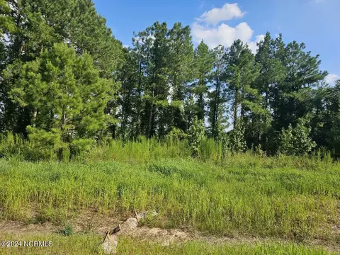 105 Abbey Rd, Vanceboro, NC 28586