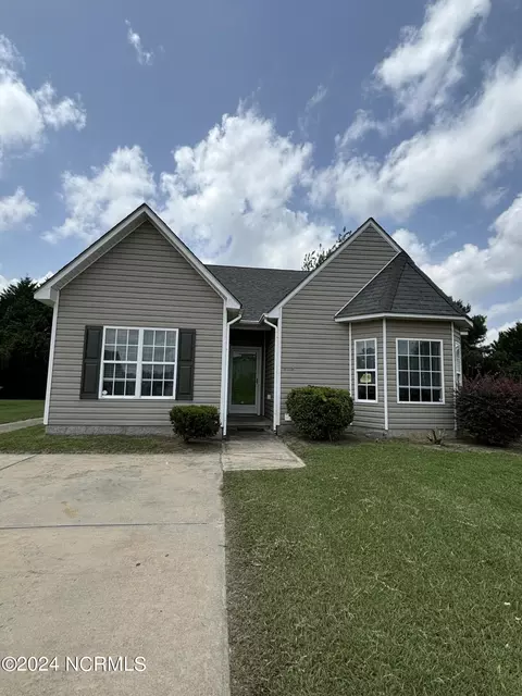 412 Sanders Dr, Rocky Mount, NC 27801
