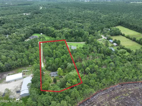 88 Berry Patch Rd, Hampstead, NC 28443 photo 3