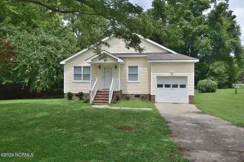 1812 Bethlehem Rd, Rocky Mount, NC 27803