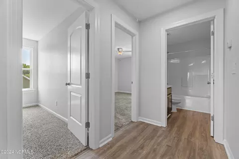Entry Way - 106 Pond Pine Loop, Currituck, NC 27929 photo 8 of 11