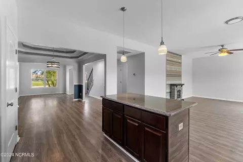 Entry Way - 106 Pond Pine Loop, Currituck, NC 27929 photo 5 of 11