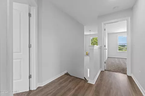 Entry Way - 106 Pond Pine Loop, Currituck, NC 27929 photo 9 of 11
