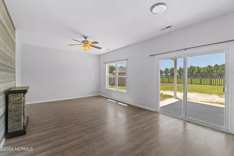 Living - 106 Pond Pine Loop, Currituck, NC 27929 photo 2 of 3