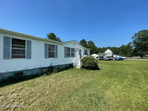 911 Horseshoe Rd, Elizabeth City, NC 27909