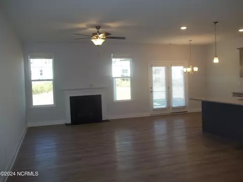 110 Paver Ln, Hampstead, NC 28443 photo 5