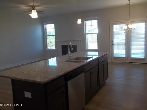 110 Paver Ln, Hampstead, NC 28443 photo 7