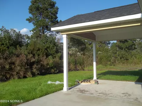 110 Paver Ln, Hampstead, NC 28443 photo 4
