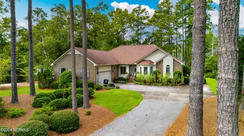 5511 Sandpiper Dr, Oriental, NC 28571