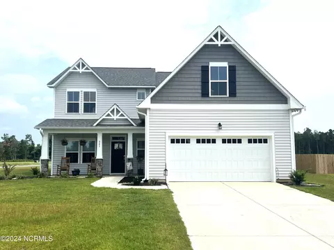 241 Langston Rd, Hampstead, NC 28443