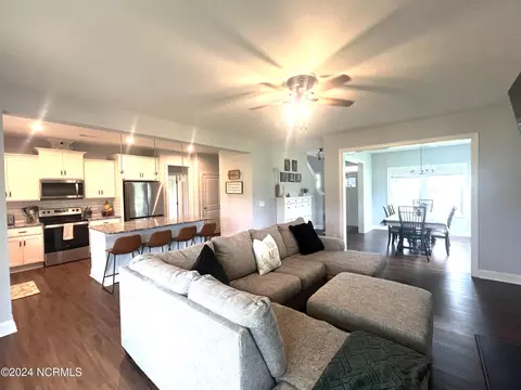 241 Langston Rd, Hampstead, NC 28443 photo 10