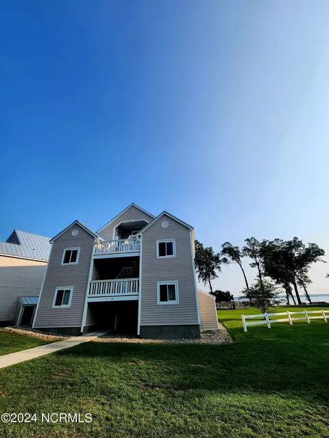 89 Country Club Dr # C3, Minnesott Beach, NC 28510
