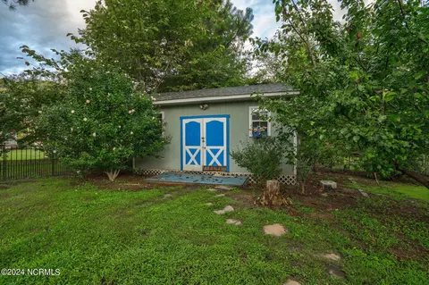 209 E Franklin St, Spring Hope, NC 27882 photo 21