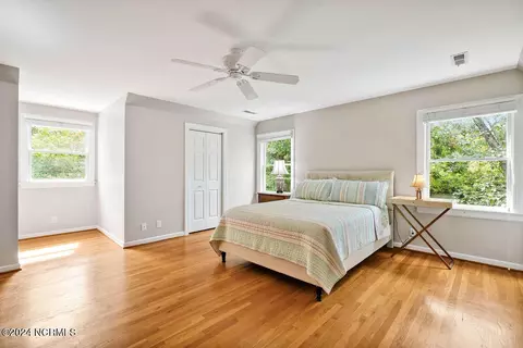 Bedroom - 130 Deerfield Dr, Hampstead, NC 28443 photo 3 of 5