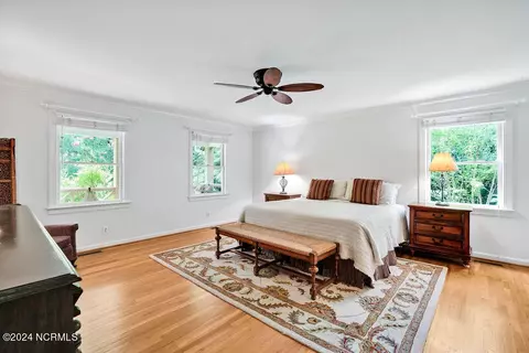 Bedroom - 130 Deerfield Dr, Hampstead, NC 28443 photo 1 of 5