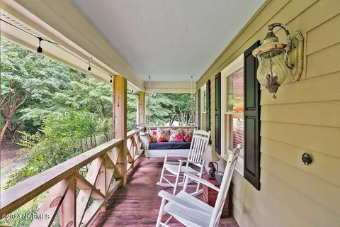 Exterior - 130 Deerfield Dr, Hampstead, NC 28443 photo 4 of 11