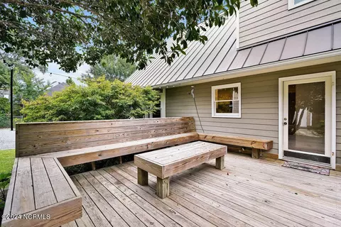 Exterior - 130 Deerfield Dr, Hampstead, NC 28443 photo 6 of 11