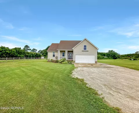 166 Blackfoot Rd, Knotts Island, NC 27950