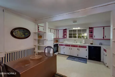 Kitchen - 212 S Main St, Bath, NC 27808 photo 2 of 3