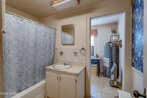 Bath - 212 S Main St, Bath, NC 27808 photo 5 of 6