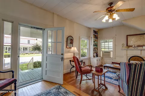 Exterior - 212 S Main St, Bath, NC 27808 photo 3 of 16