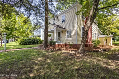 Exterior - 212 S Main St, Bath, NC 27808 photo 11 of 16