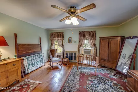 Bedroom - 212 S Main St, Bath, NC 27808 photo 3 of 3