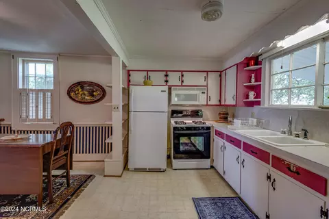 Kitchen - 212 S Main St, Bath, NC 27808 photo 3 of 3